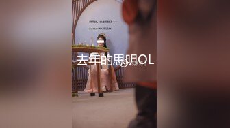 [MP4/ 351M] 性感红唇骚女两男一女淫乱啪啪，非常迫不及待快过来呀，双屌左右一起交还说真好吃